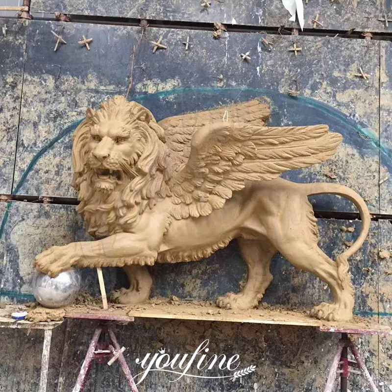 Large Outdoor Winged Lion Statue Flying Lion Lawn Ornaments for Sale BOKK-251 Clay Molds