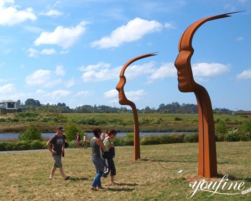 rusty garden sculpture (3)