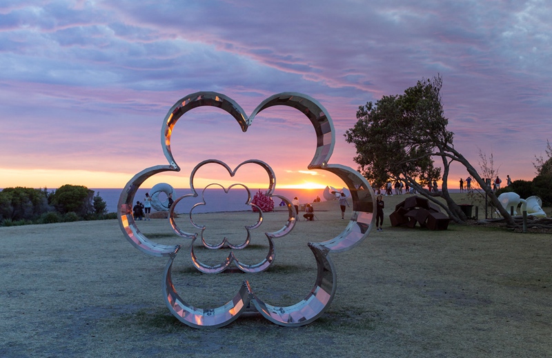 stainless steel flower sculpture