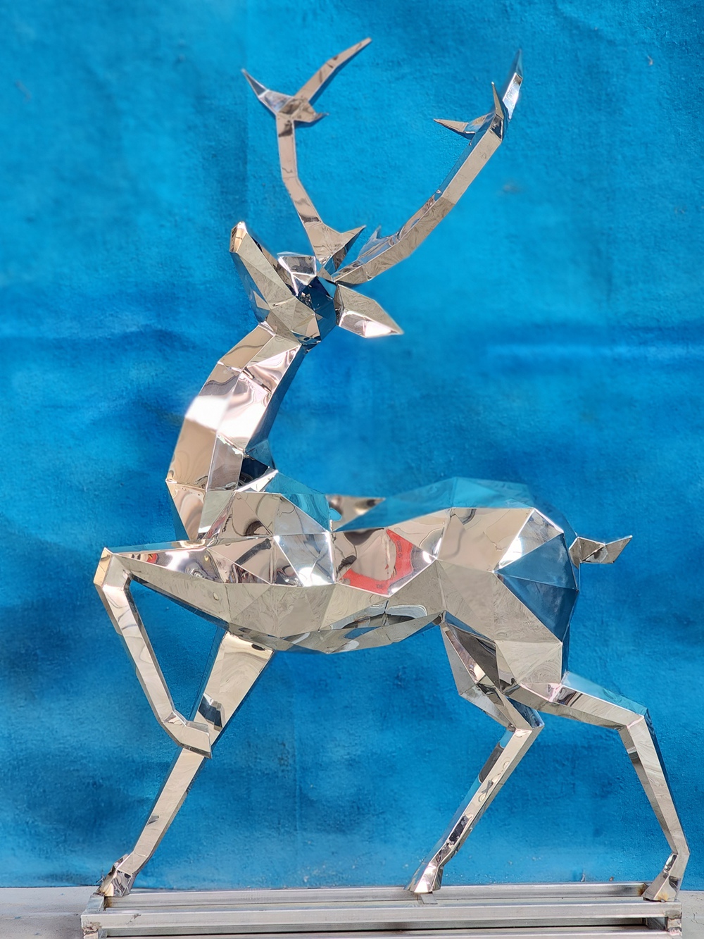 mirror polish stainless steel geometric deer sculpture