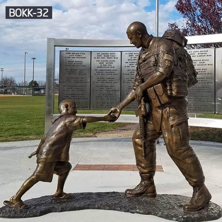 Bronze Military Solider Statue with Kid Life Size Statue for Sale