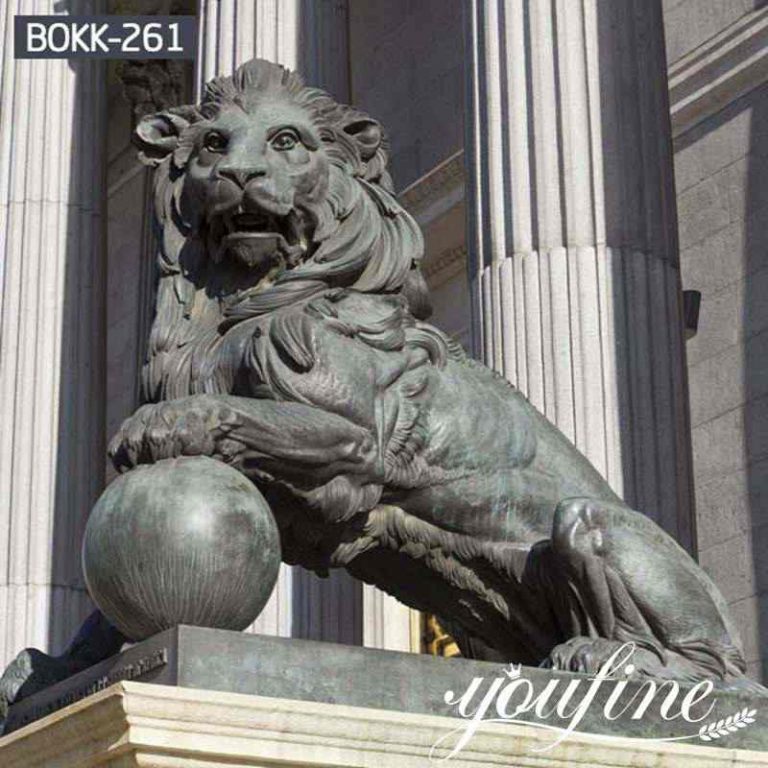 bronze lion statue-YouFine sculpture