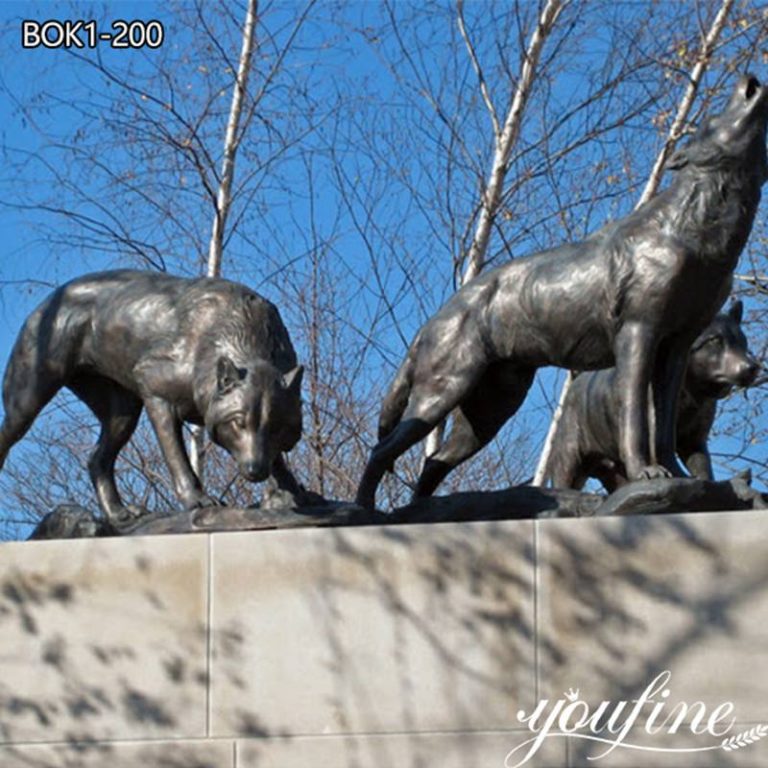 wolf bronze sculpture-YouFine Sculpture